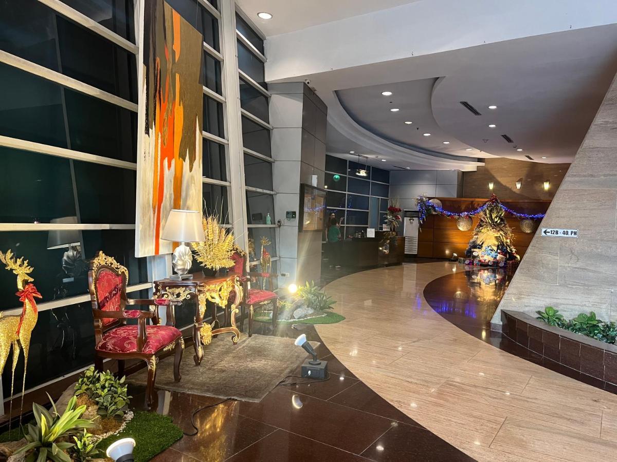 マニラ市Pearl Of The Orient Tower, In Front Of Us Embassyアパートメント エクステリア 写真